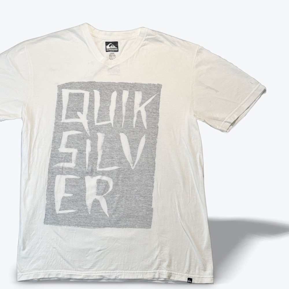 Quiksilver Graphic Tee Slim Fit V-Neck White Surf Skate Size L